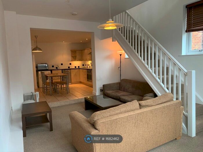 1 Bedroom Maisonette To Rent In Fulwood Road, Sheffield, S10