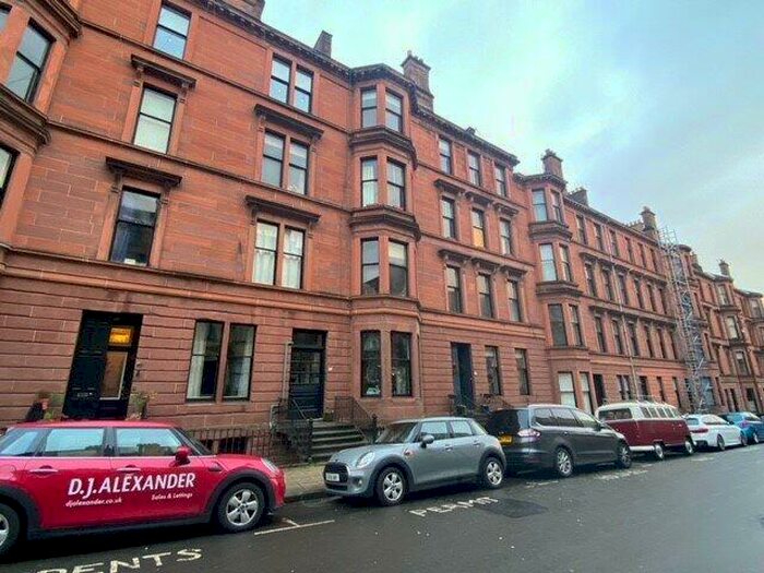 3 Bedroom Property To Rent In Kersland Street, Glasgow, G12