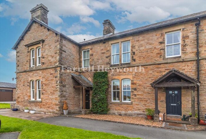 2 Bedroom House For Sale In Lunesdale Court, Hornby, Lancaster, LA2