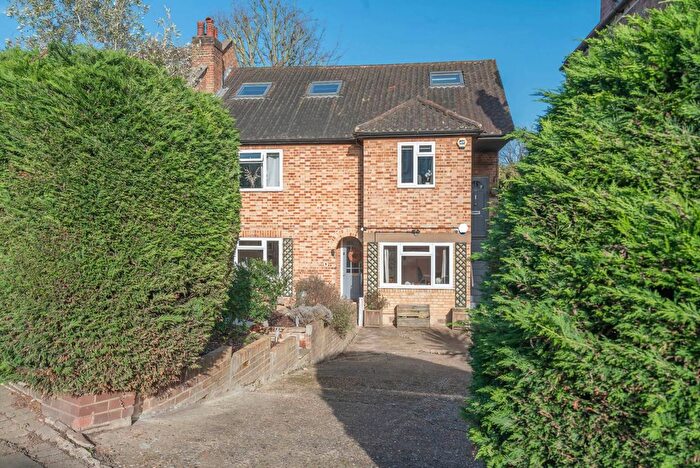 4 Bedroom Maisonette To Rent In Cholmeley Park, Highgate, N6