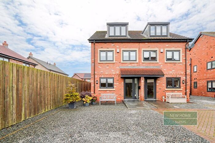 4 Bedroom Semi Detached House For Sale In Rice Close, Beverley, HU17