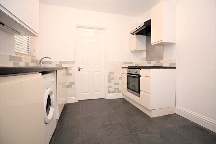 1 Bedroom Flat To Rent In Gurdon Road, London, SE7