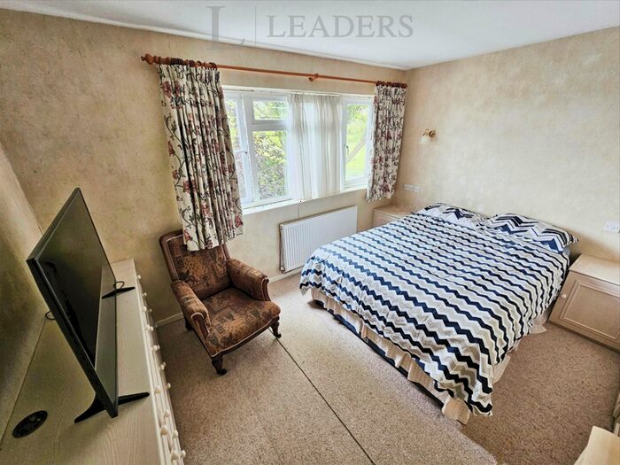 1 Bedroom Terraced House To Rent In Berwick Close, Warwick, CV34