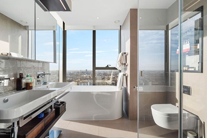 2 Bedroom Apartment For Sale In Carrara Tower, Bollinder Place, London, EC1V