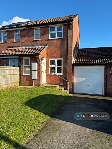 2 Bedroom Semi-Detached House To Rent In The Ridings, Telscombe Cliffs, Peacehaven, BN10