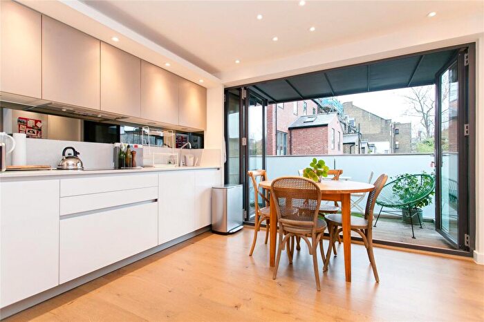 2 Bedroom Flat To Rent In Drayton Park, Highbury, N5