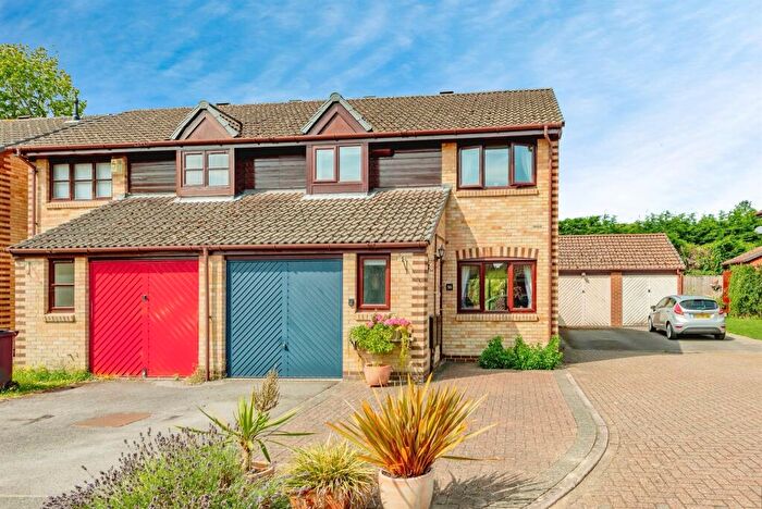 3 Bedroom Semi-Detached House For Sale In Churchfield Road, Reigate, RH2