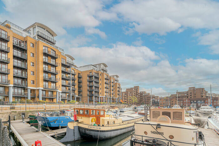 1 Bedroom Apartment To Rent In Thomas More Street, London, E1W