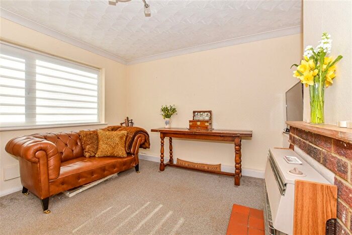 2 Bedroom End Of Terrace House For Sale In Hopes Grove, High Halden, Kent, TN26