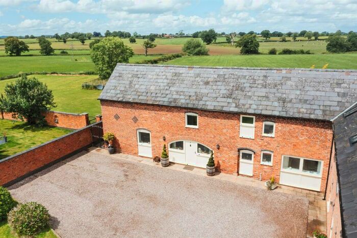 3 Bedroom Semi-Detached House For Sale In The Barns, Henhull Bridge Barn, Henhull, CW5