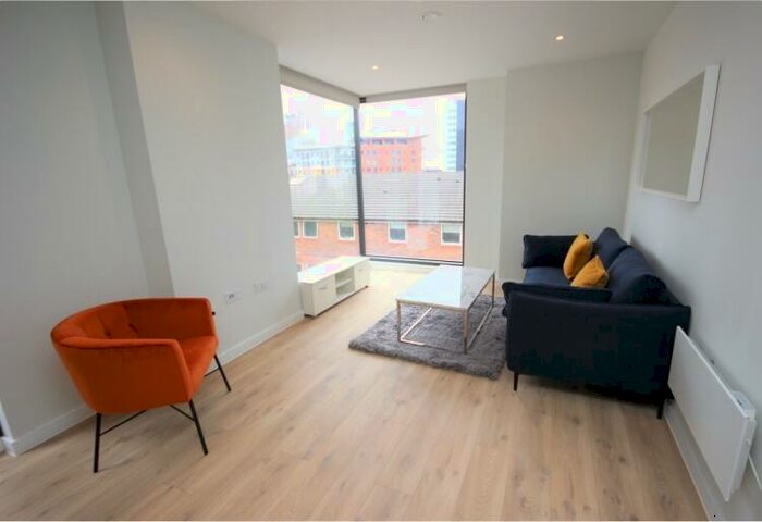 2 Bedroom Apartment To Rent In The Gate, Aspin Lane Manchester, M4