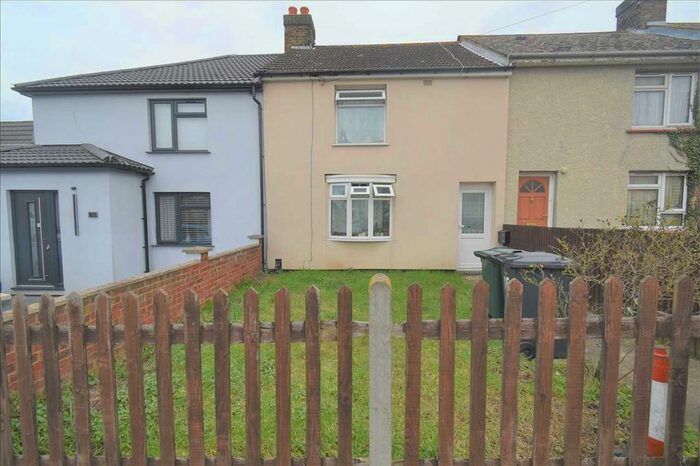 3 Bedroom Property To Rent In Larch Road, Dartford, DA1