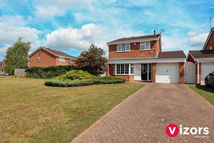 4 Bedroom Detached House For Sale In Hillmorton Close, Church Hill North, Redditch, B98