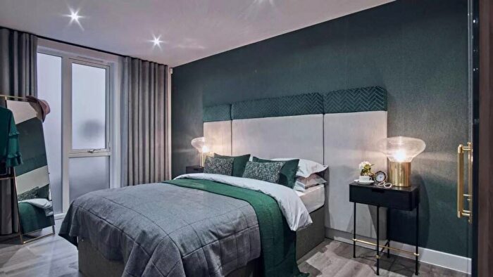 2 Bedroom Flat For Sale In North West Quarter, Queen's Park, London, NW6