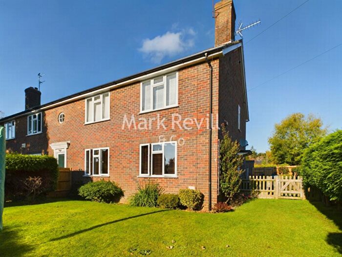 2 Bedroom Flat For Sale In Loders, Ardingly, RH17