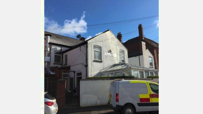 Studio To Rent In High Street, Smethwick, B66