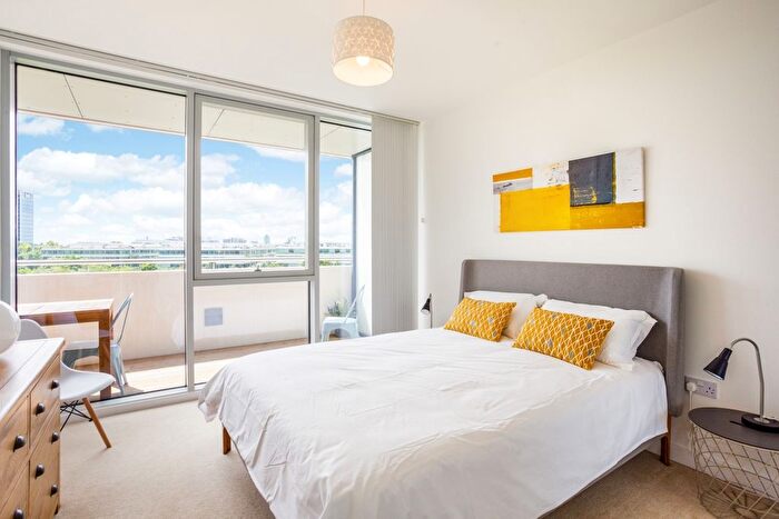 1 Bedroom Flat To Rent In Colonial Drive, Bollo Lane, London, W4
