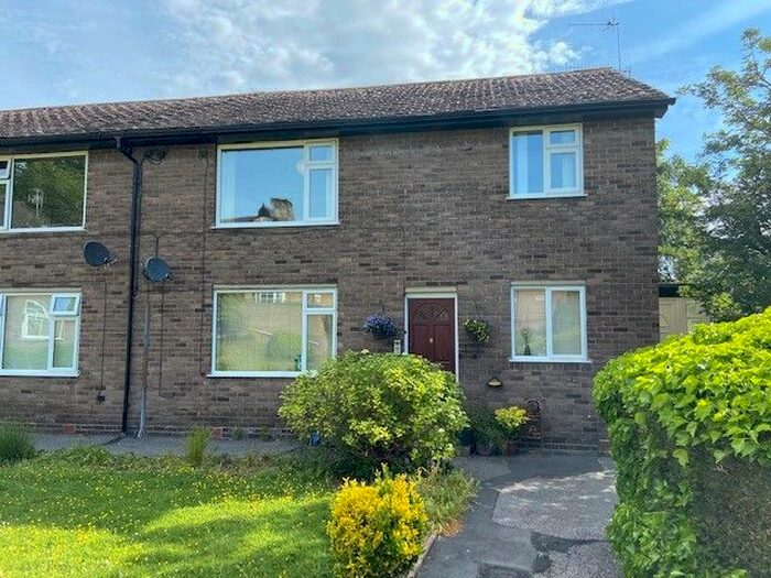 2 Bedroom Flat To Rent In Clarke Dell, Sheffield, S10