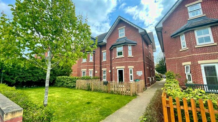 2 Bedroom Flat To Rent In Gilbert Court, Lowther Road, BH8