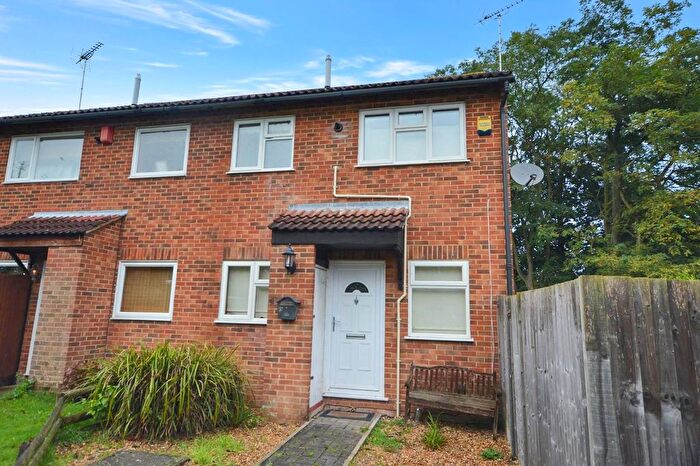 1 Bedroom Semi-Detached House To Rent In Manorfield, Singleton, Ashford, TN23