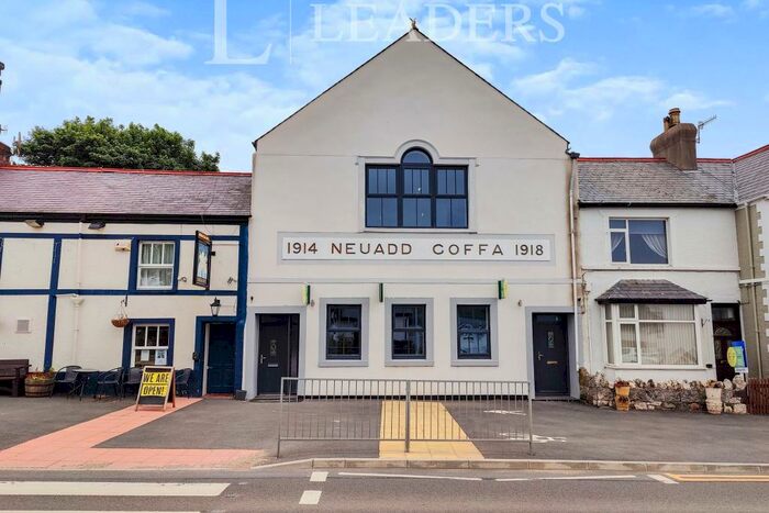 1 Bedroom Apartment To Rent In Llanwrst Road, Glan Conway, LL28