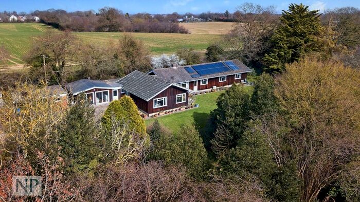 4 Bedroom Detached House For Sale In Nayland Road, Leavenheath, Colchester, CO6