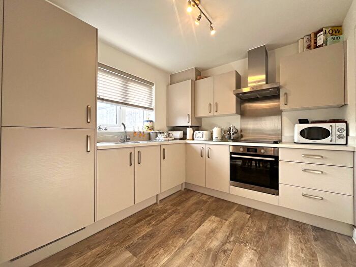 3 Bedroom Property To Rent In Badger Way, Cranbrook, Exeter, EX5