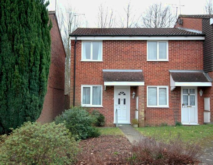 2 Bedroom Terraced House To Rent In Arden Drive, Ashford, TN24