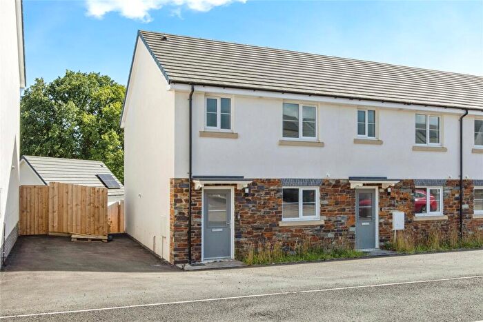 3 Bedroom House For Sale In Hay Crescent, Launceston, Cornwall, PL15