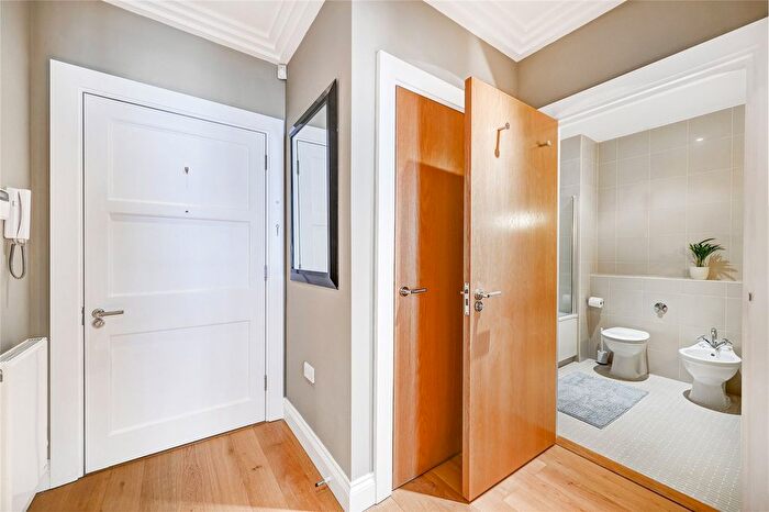 1 Bedroom Flat To Rent In Westminster Green, Dean Ryle Street, Westminster, London, SW1P
