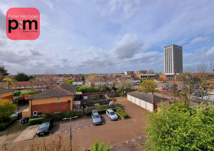 1 Bedroom Flat To Rent In Pentland Close, London, N9