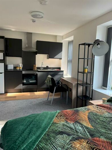 1 Bedroom Private Hall To Rent In Ullswater Road, Lancaster, LA1