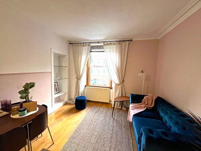 1 Bedroom Flat To Rent In Newhaven Road, Newhaven, Edinburgh, EH6