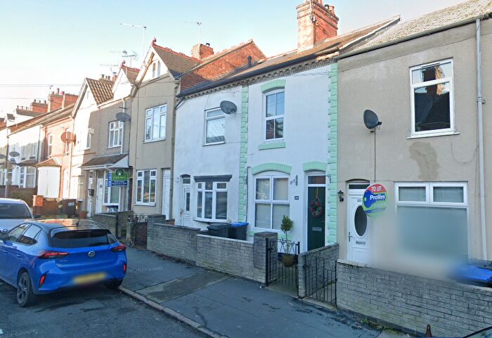 2 Bedroom Terraced House To Rent In Queens Road, Hinckley, LE10