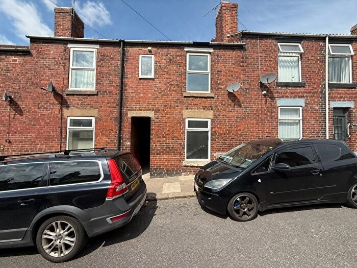2 Bedroom Terraced House To Rent In Mount Pleasant Road, Rotherham, S61