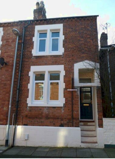 3 Bedroom Property To Rent In Oxford St, Stoke On Trent, ST4