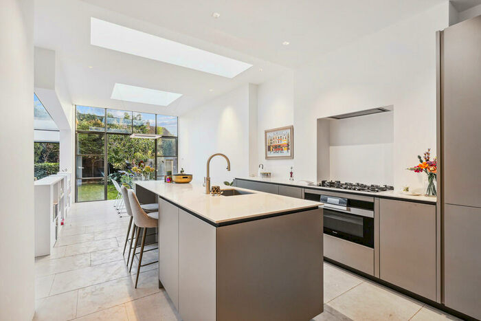 5 Bedroom Terraced House To Rent In Gerard Road, London, SW13