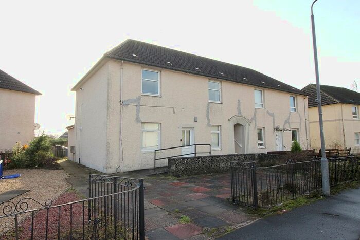 2 Bedroom Flat For Sale In Tontine Park, Renton, G82