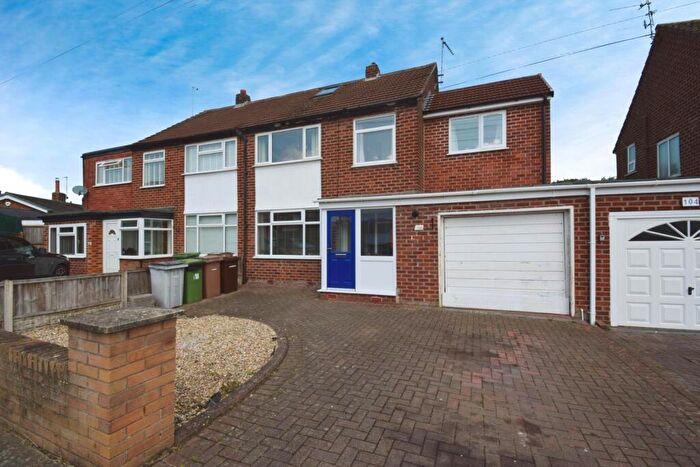 3 Bedroom Semi-Detached House For Sale In Quarry Avenue, Bebington, CH63