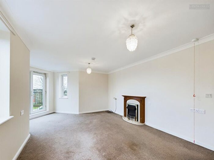 1 Bedroom Flat For Sale In Hedda Drive, Hampton Hargate, Peterborough, PE7