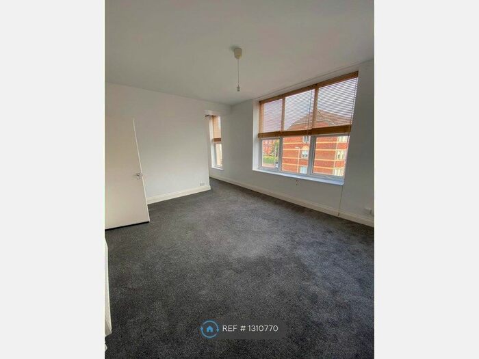 1 Bedroom Flat To Rent In Courtenay Road, Liverpool L22