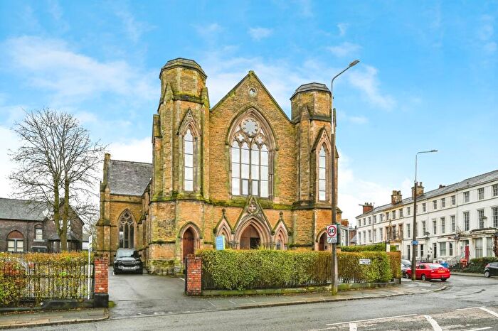 2 Bedroom Apartment For Sale In Belvidere Road, Princes Park, Liverpool, Merseyside, L8