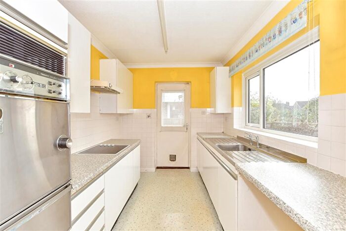 3 Bedroom Detached Bungalow For Sale In Malcolm Road, Tangmere, Chichester, West Sussex, PO20