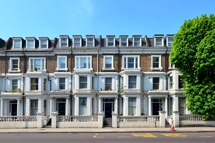 2 Bedroom Flat To Rent In Holland Road, Kensington, London, W14
