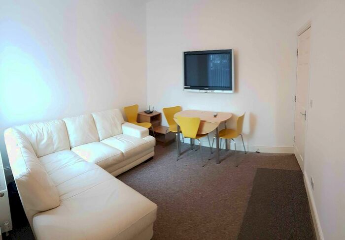 4 Bedroom Flat To Rent In Worthing Street, Hull HU5
