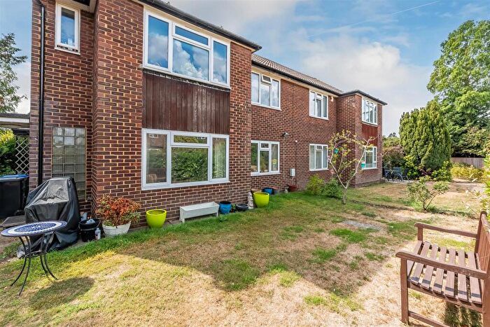 2 Bedroom Maisonette For Sale In Woodfield Road, Ashtead, KT21