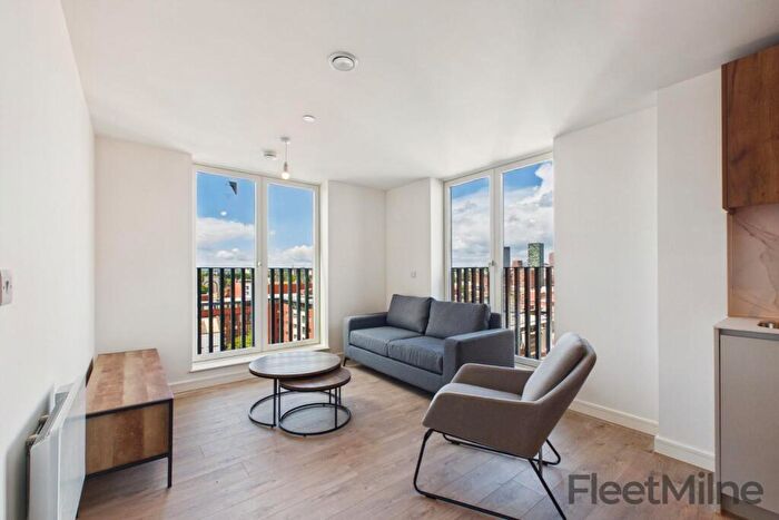 2 Bedroom Apartment To Rent In Sapphire Court, Bradford Street, Birmingham, B12