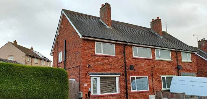 3 Bedroom Semi-Detached House For Sale In Cae Merfyn, Tanyfron, Wrexham, LL11