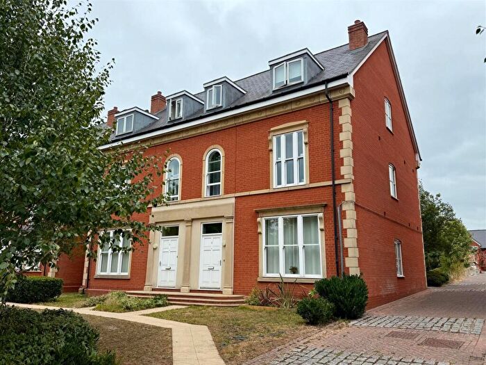 1 Bedroom Flat For Sale In Warwick Road, Olton, Solihull, B92