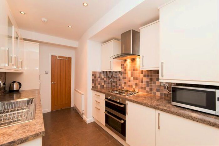 1 Bedroom Flat To Rent In Dene Apartments, Grosvenor Road, Jesmond, NE2